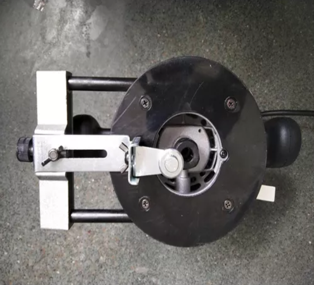 Ruteadora de Superficie 1800W 1/2″ (12.7 mm) XCORT